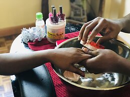 Kenya Comfort Suites