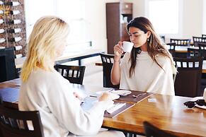 Howard Johnson by Wyndham Ezeiza Convention Center