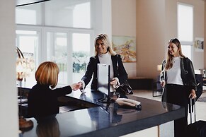 Howard Johnson by Wyndham Ezeiza Convention Center