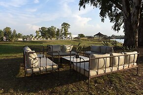 Howard Johnson by Wyndham Ezeiza Convention Center