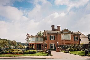 The Resort at Glade Springs