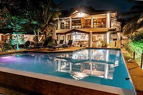 Romantic Beach Villas Siargao Island