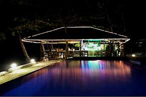 Romantic Beach Villas Siargao Island