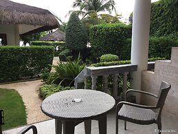 Linaw Beach Resort