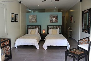 Linaw Beach Resort