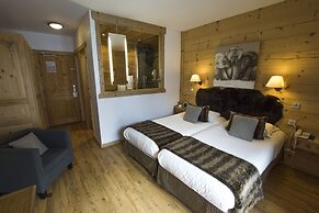 Hôtel & Chalets Le Samovar