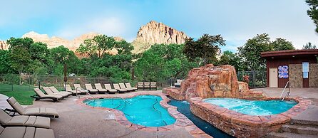 Cliffrose Springdale, Curio Collection by Hilton