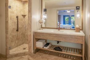 Cliffrose Springdale, Curio Collection by Hilton