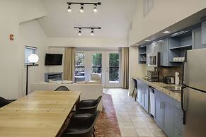 Cliffrose Springdale, Curio Collection by Hilton