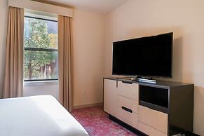 Cliffrose Springdale, Curio Collection by Hilton