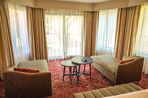 Cliffrose Springdale, Curio Collection by Hilton