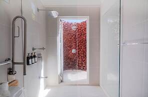 Azul Hotel & Retreat