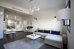 Tel Aviv Home