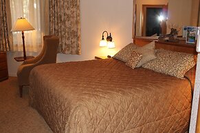 Getaways at Snow Lake Lodge