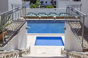 La Brezza Suite & Hotel