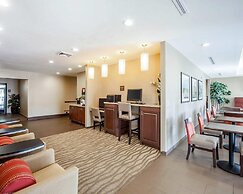 Comfort Suites Marietta - Parkersburg