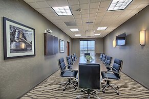 Comfort Suites Marietta - Parkersburg