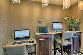 Comfort Suites Marietta - Parkersburg