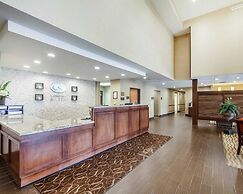 Comfort Suites Marietta - Parkersburg