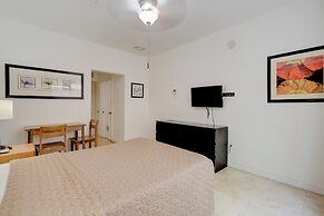 James Hotel - Near Miami Beach Convention Center