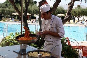 Alex Beach Hotel - Bungalows