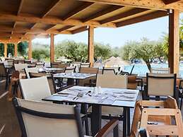 Alex Beach Hotel - Bungalows