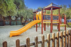 Alex Beach Hotel - Bungalows