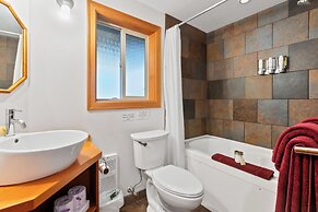 The Cabins at Terrace Beach