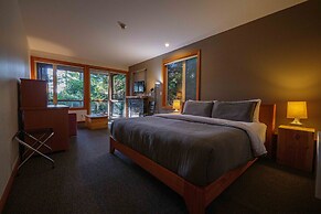 The Cabins at Terrace Beach