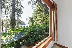 The Cabins at Terrace Beach