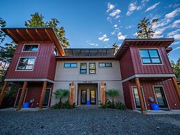 The Cabins at Terrace Beach