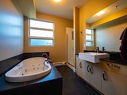 The Cabins at Terrace Beach