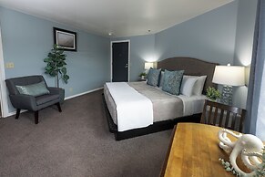 Seaside Oceanfront Inn