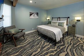 Seaside Oceanfront Inn