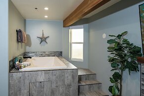 Seaside Oceanfront Inn