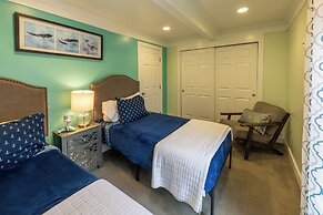 Seaside Oceanfront Inn