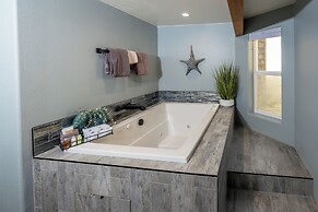 Seaside Oceanfront Inn