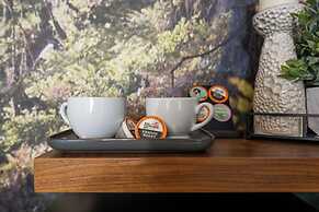 Seaside Oceanfront Inn