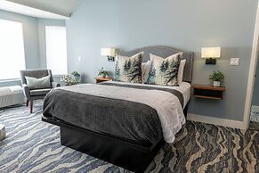 Seaside Oceanfront Inn