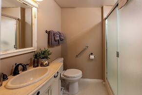 Seaside Oceanfront Inn