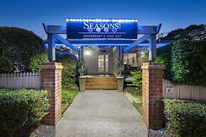 Ambassador on Ruthven