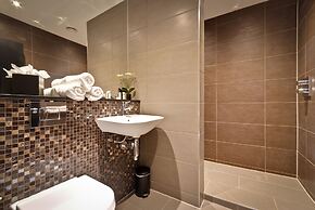 EPIC Apartments Seel Street