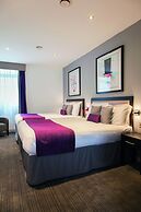 EPIC Apartments Seel Street