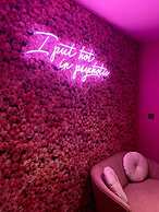 EPIC Apartments Seel Street