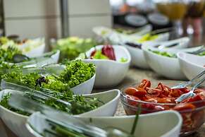 Dragut Point South Hotel