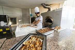 Dragut Point South Hotel