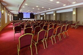 Khayam Garden Beach Resort & Spa