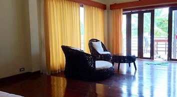 Phangka Paradise Resort