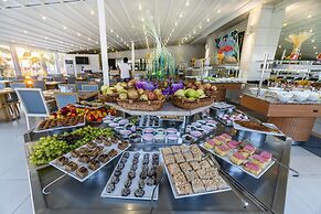 Dragut Point North Hotel