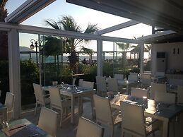 Dragut Point North Hotel